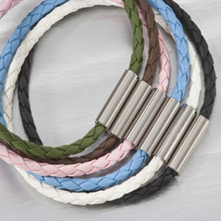 Otto Schumacher: collier cuir | Swarovski colier cuir