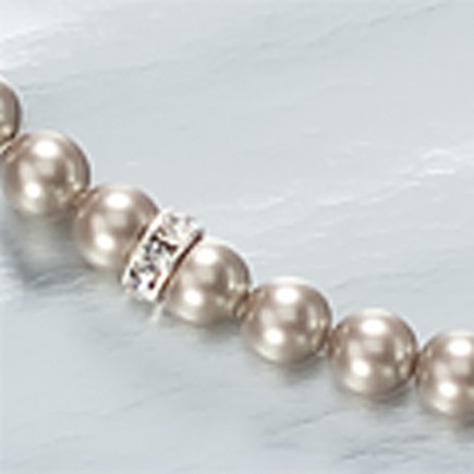 Otto Schumacher: collier perles-pierres de Swarovski