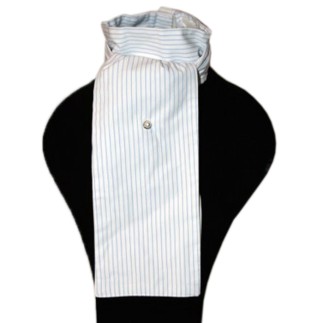 Plastron de luxe en motif – Blanc et bleu pastel – HDE – Plastrons-jabots-cravates – Équitation