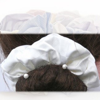 Chouchou de luxe blanc – Blanc ligne horizontale – HDE – Pinces à cheveux-filet-chouchou – Équitation