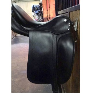 Selle d'occasion : Otto Schumacher Dynamique – Équitation